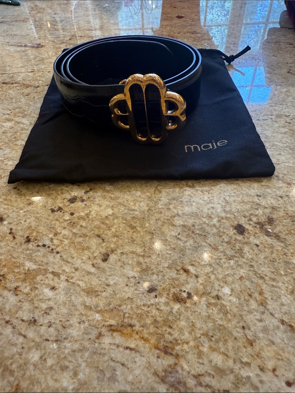 MAJE BLACK LEATHER BELT GOLD BUCKLE SIZE 3/LARGE